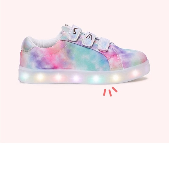 Fabkids Colorful Kids Light-Up velcro Sneakers Girls 3 - Picture 4 of 10